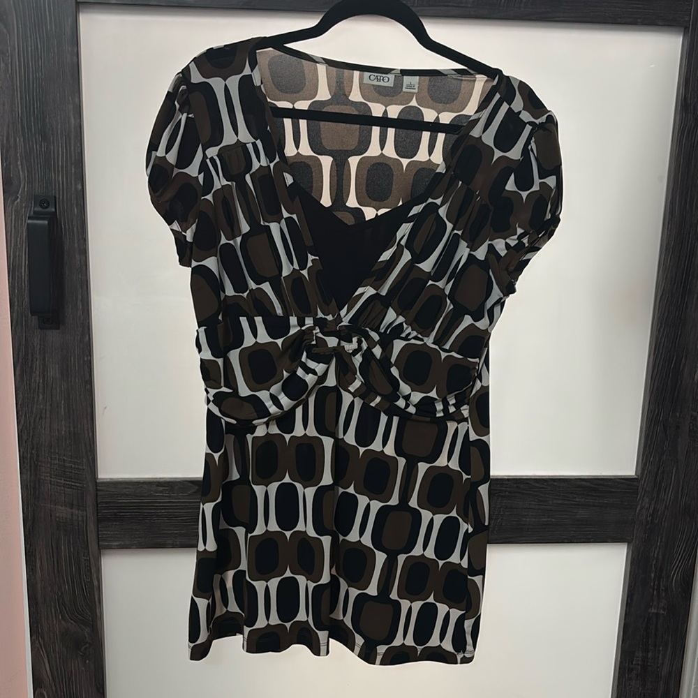 Comfortably classic top